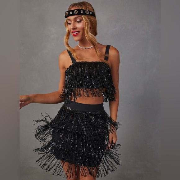 NWT 💕HOST PICK💕VICI FANCY RODEO SEQUIN FRINGE MINI SKIRT & TOP - Size Small - Picture 1 of 13